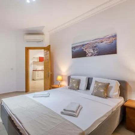 Cambridge 1bdr Lejlighed Sliema