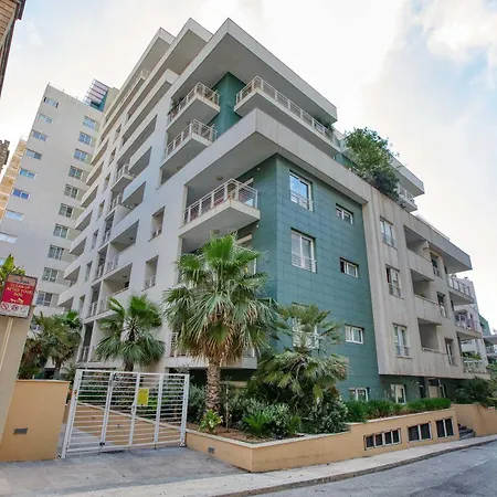 Cambridge 1bdr * Sliema